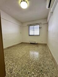 Blk 24 Hougang Avenue 3 (Hougang), HDB 3 Rooms #500523071